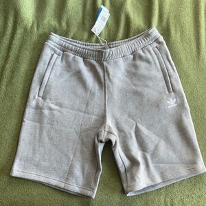 ADIDAS ADICOLOR ESSENTIALS TREFOIL SHORTS - MENS - LARGE